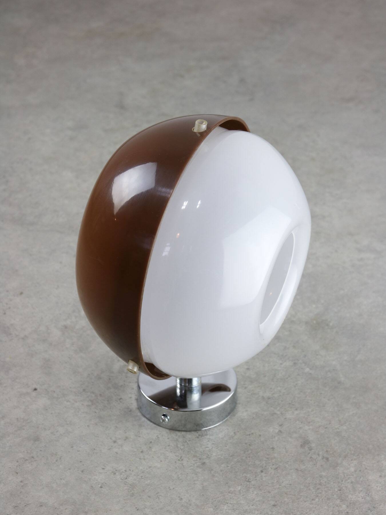 Space-age Italian Plexiglas Brown Wall Lamp, 70s