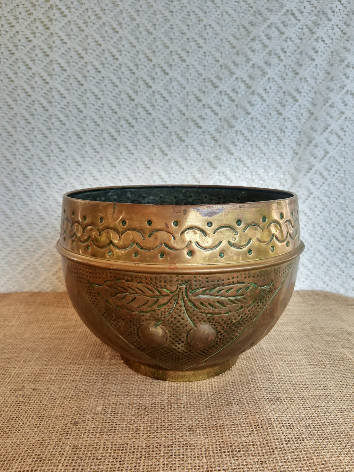 jardiniere, cache-pot en cuivre, ancien