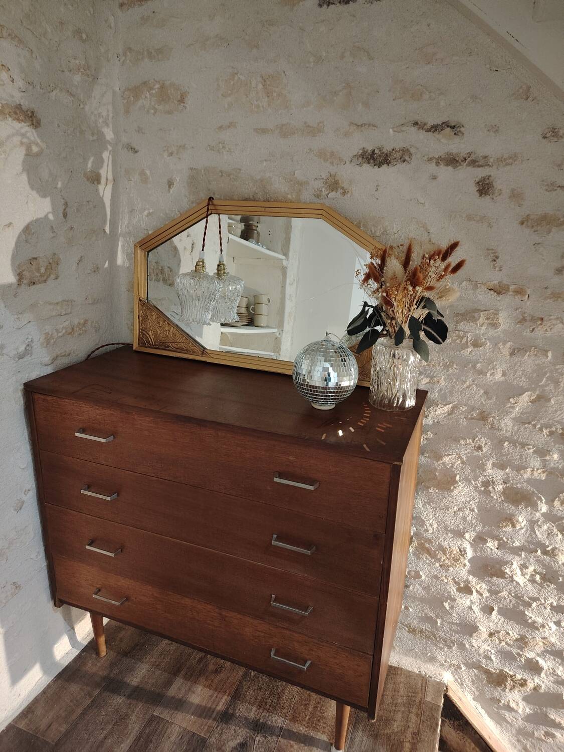 Seventies chest of drawers