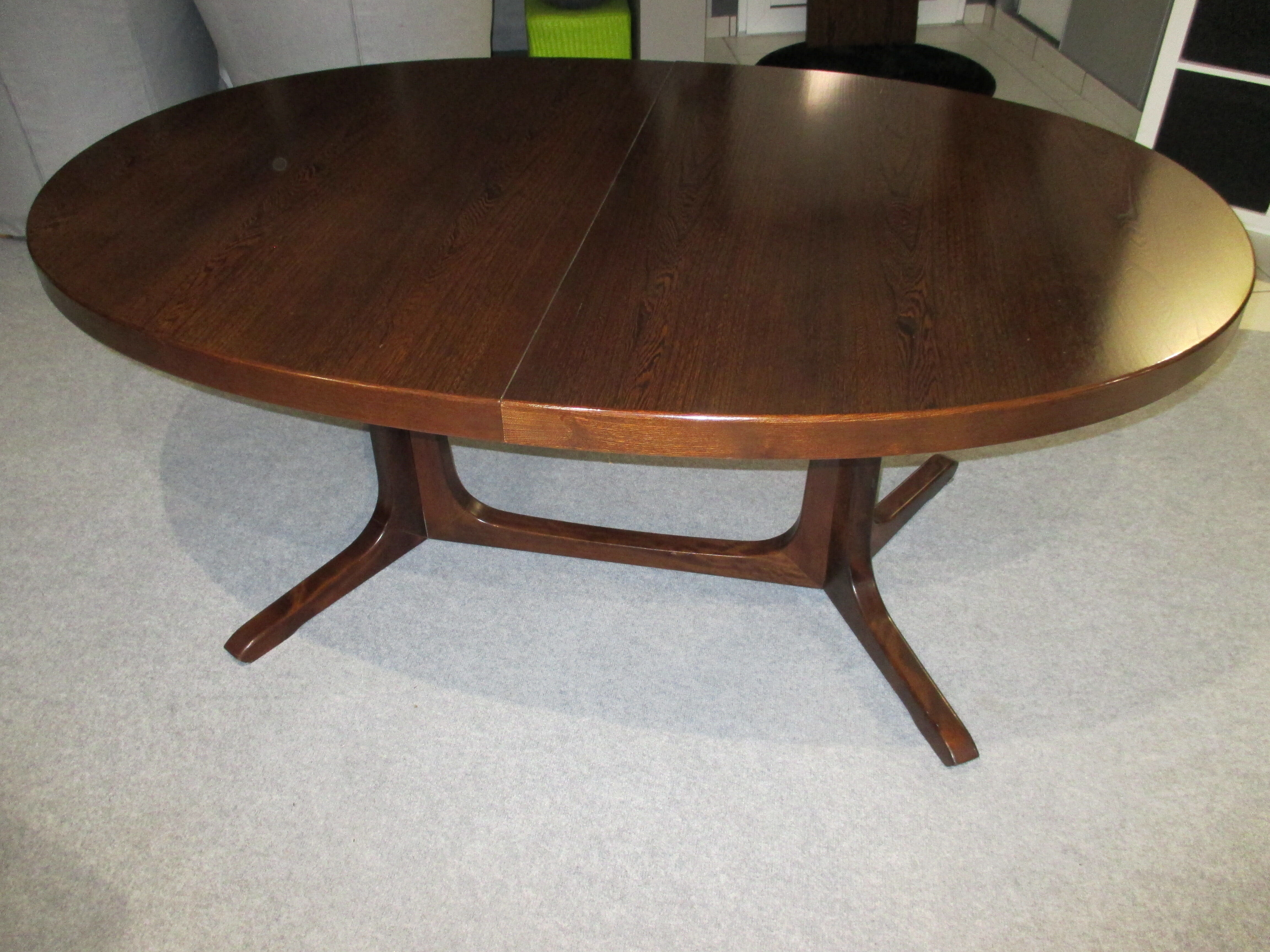 Vintage 190s Baumann Extendable Oval Dining Table