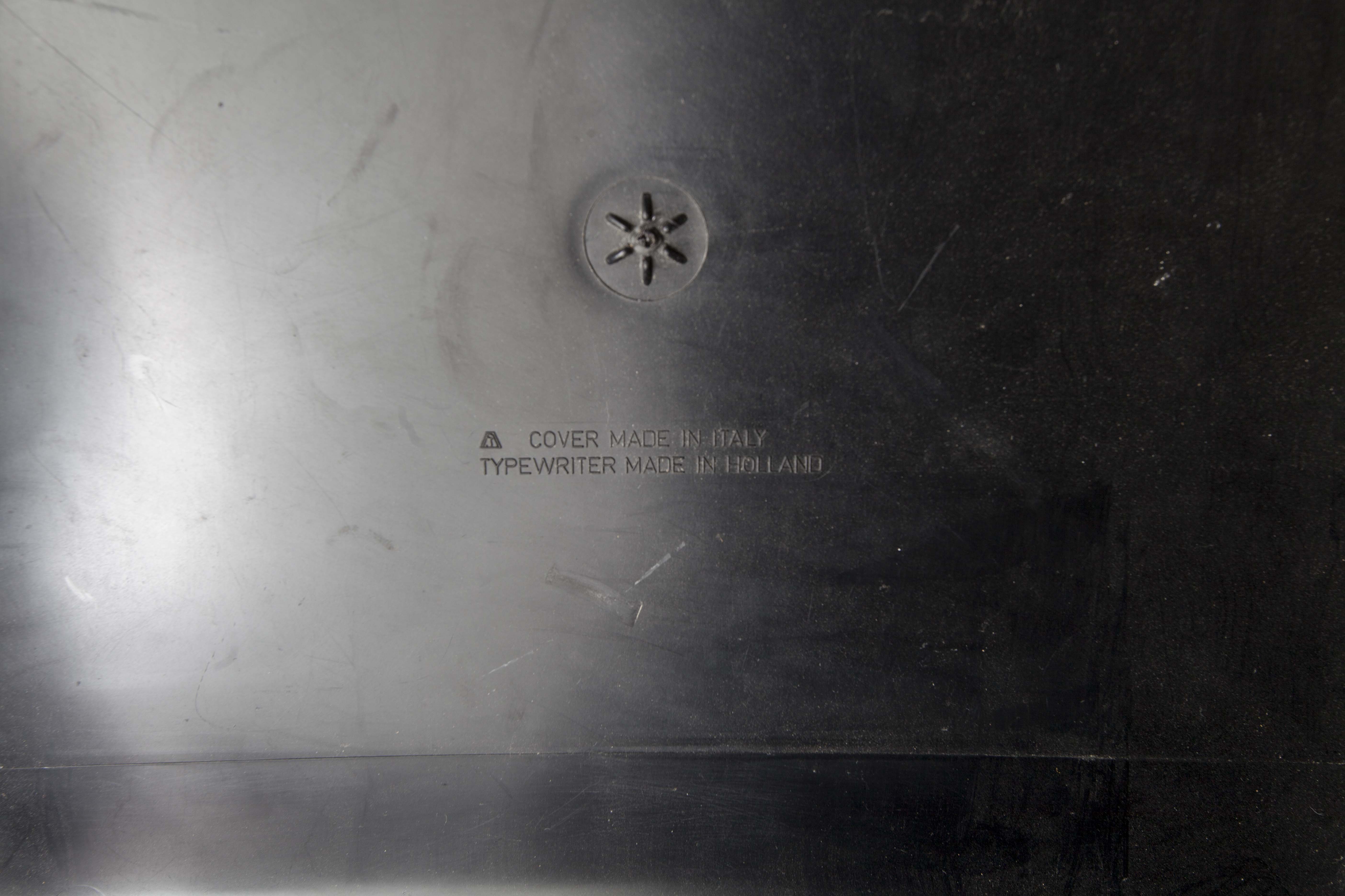 Remington Elitra typewriter