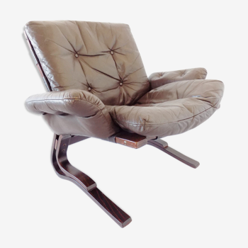 Kengu armchair by designers Elsa and Nordahl Solheim for Rykken 1960