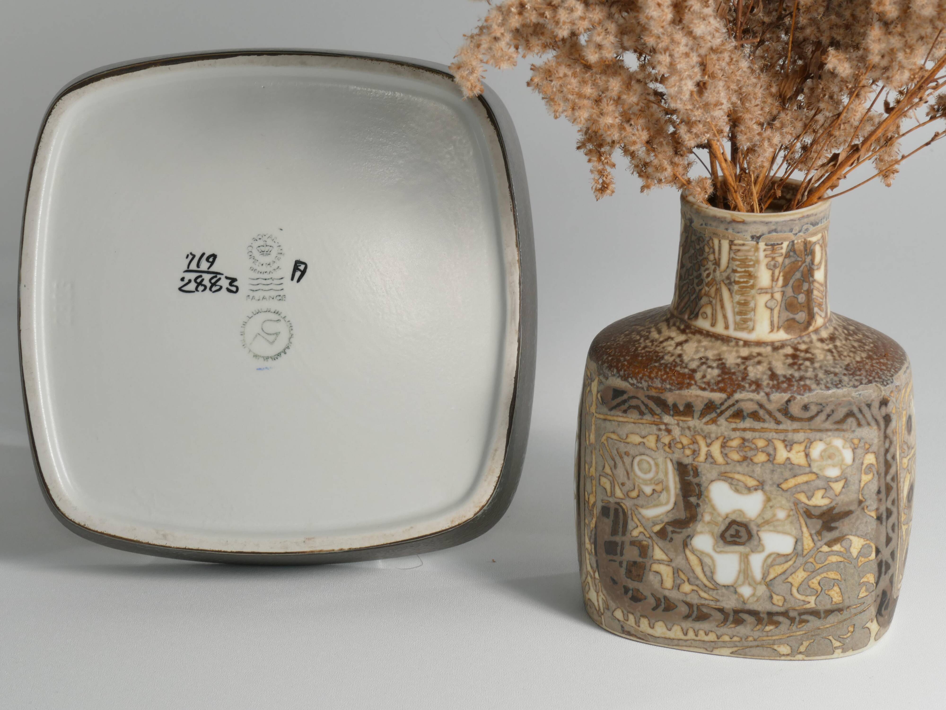 Scandinavian Modern Plate and Vase, ceramic, "Baca", Fajance, by Nils Thorsson f