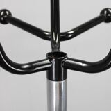 Portemanteau italien en fer chromé et laqué et plastique, années 1970