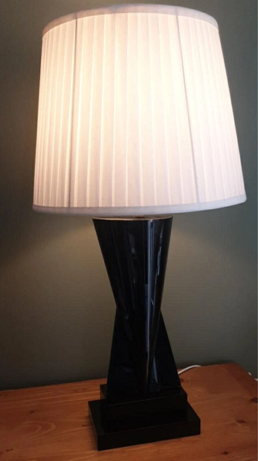 Lampe en cristal taillé noir – 64 cm – 7,6 kg