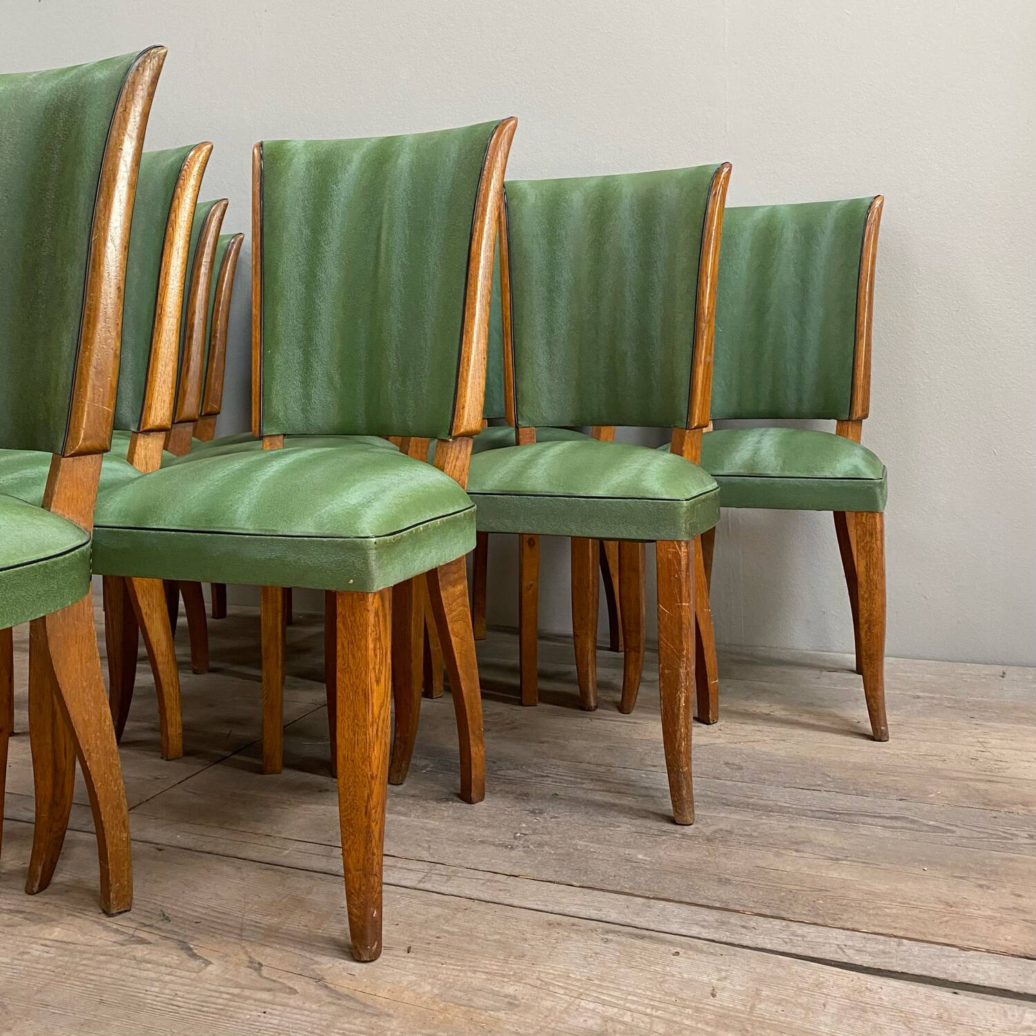 Set of 10 vintage chairs