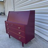 Right desk