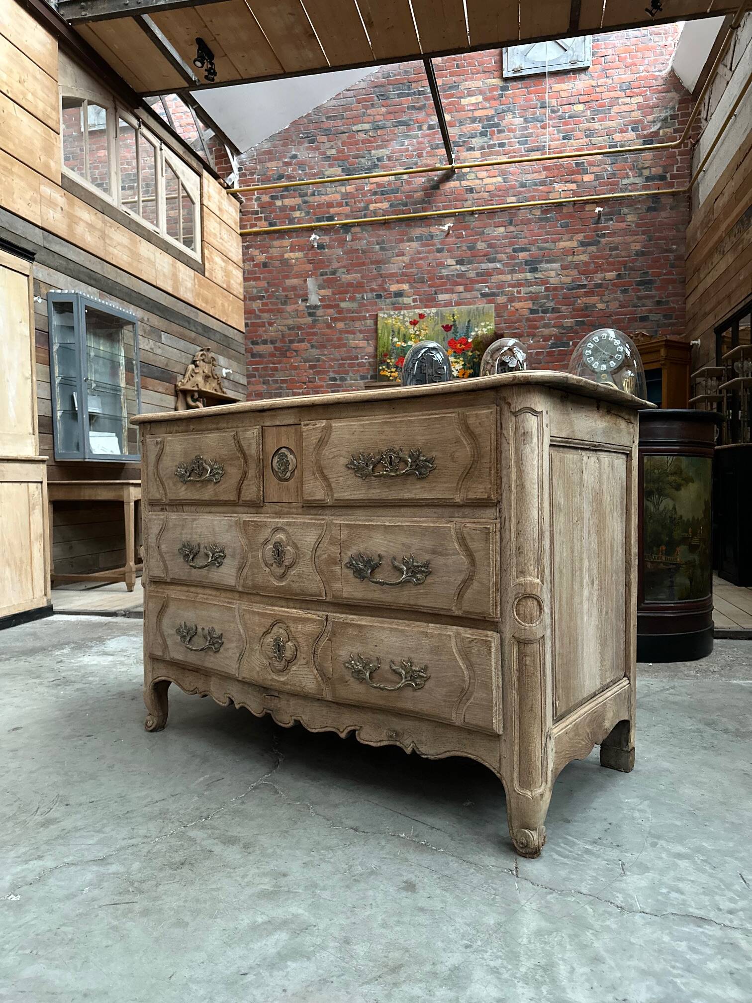 Commode en chêne XVIIIème