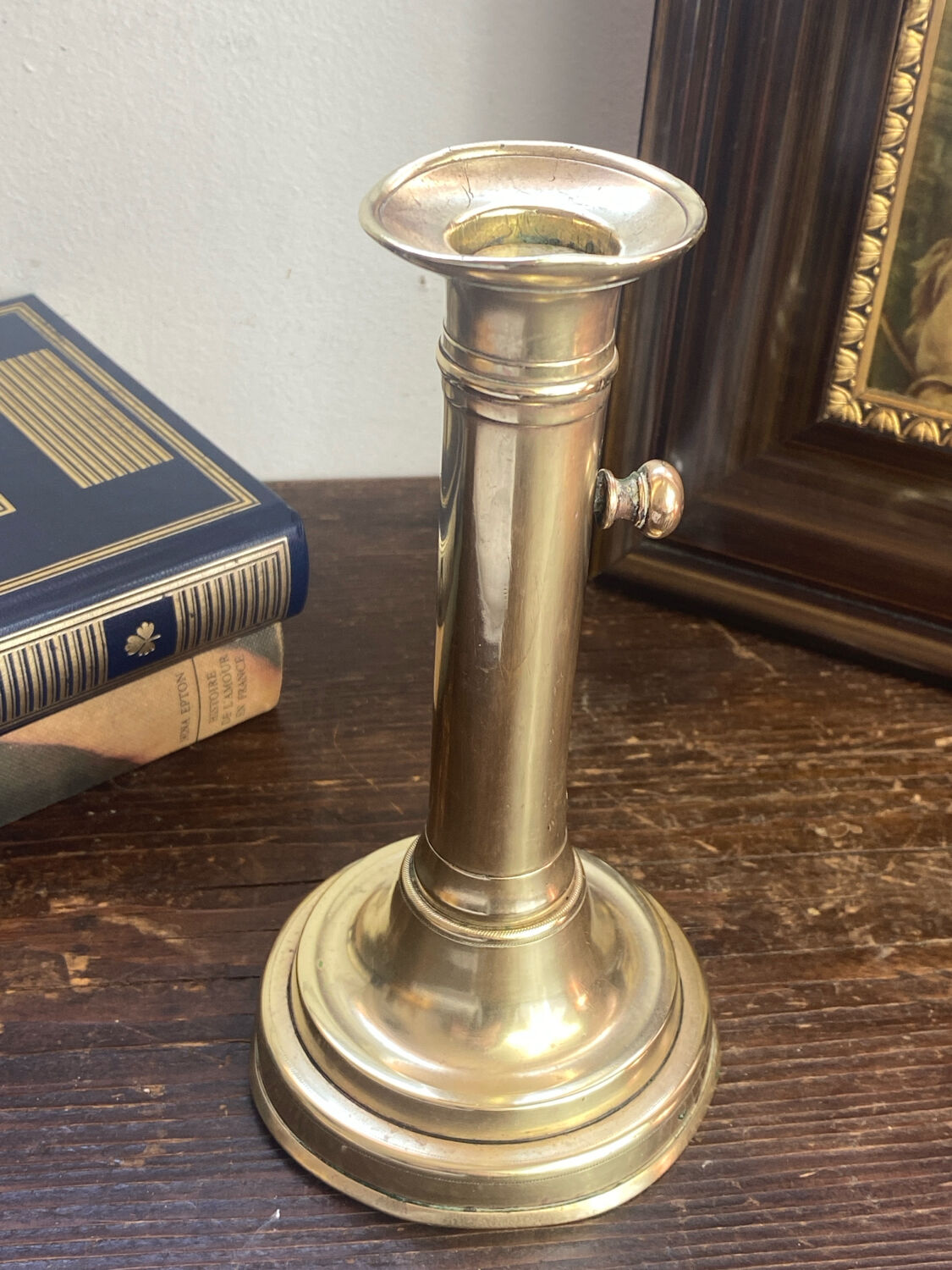 Push candle holder in brass