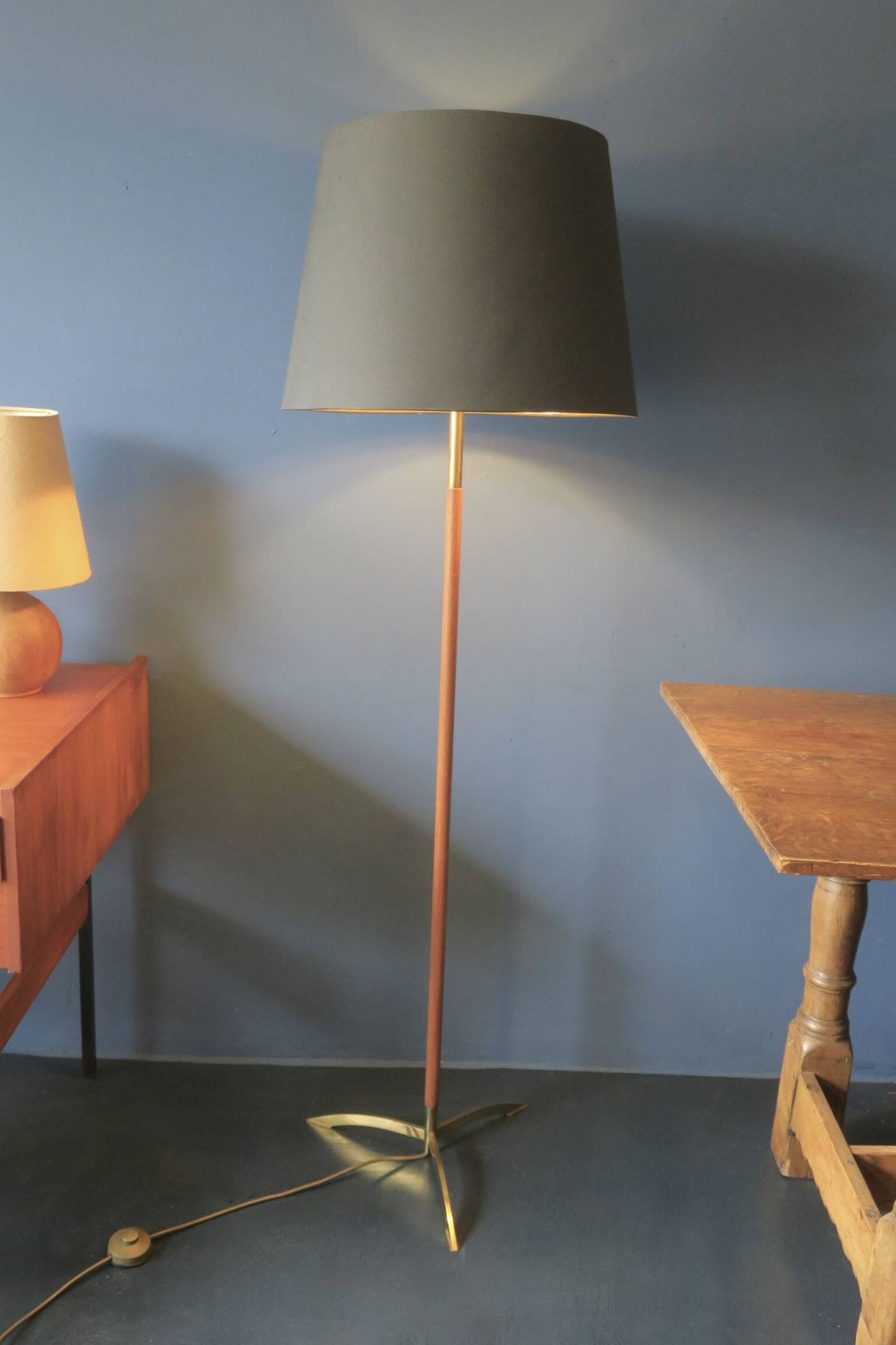 Danish teak floor lamp with brass tripod foot, 1960s