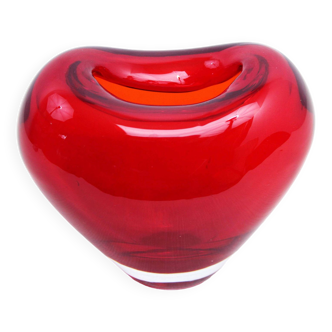 Deru Design International red glass heart vase