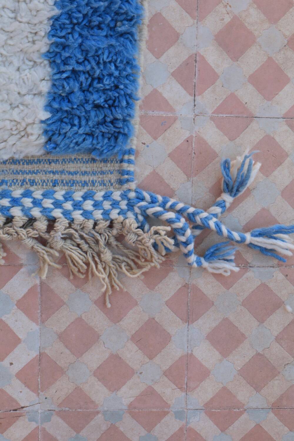 Moroccan Berber blessed ouarain rug modern blue and white