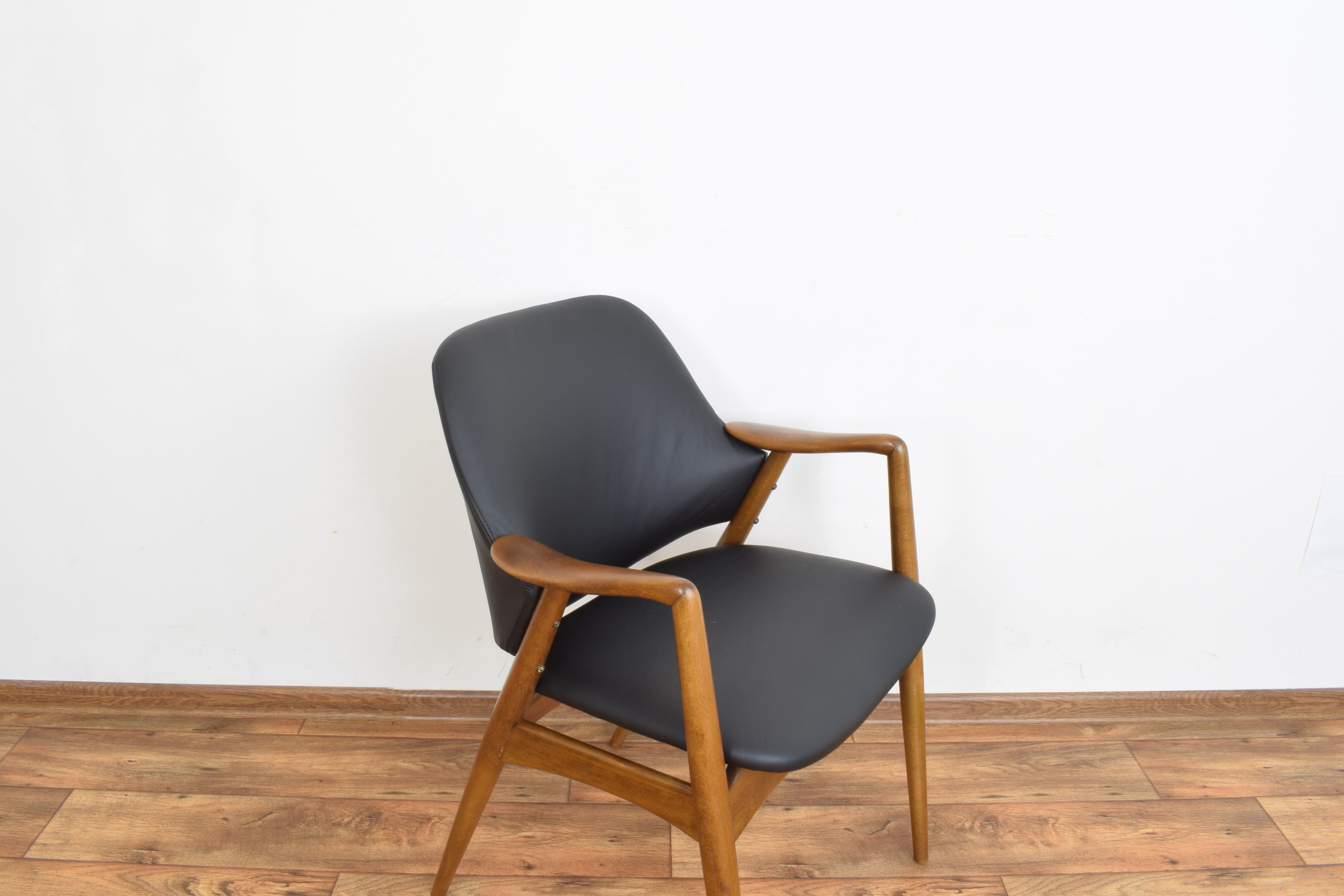 Swedish Leather Office Chairs by Alf Svensson for Dux, Set of 2
