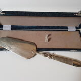 Pie shovel