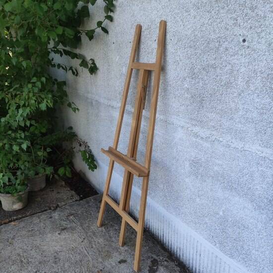 Folding easel