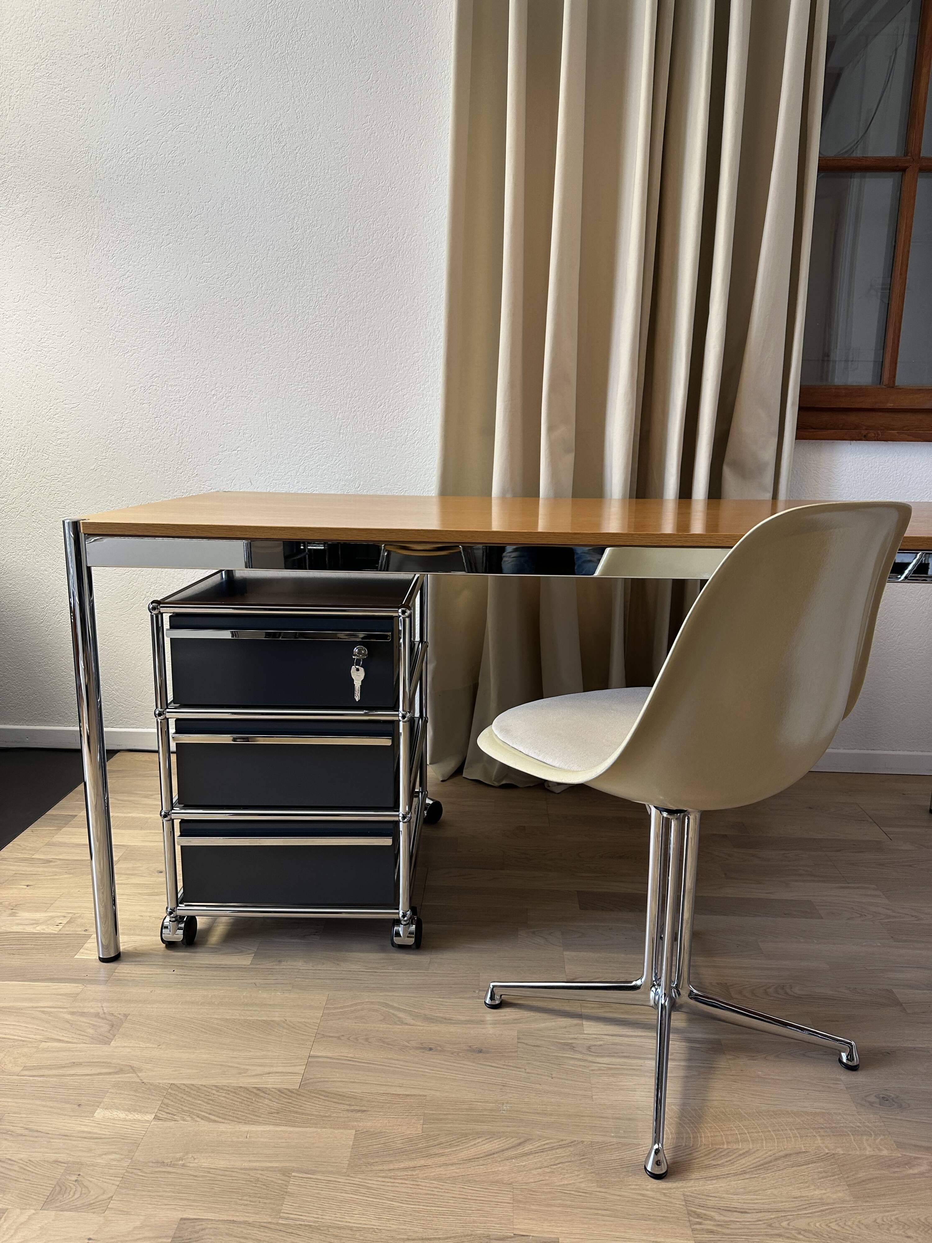 USM Haller desk in natural oak veneer