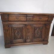 Masterpiece furniture in oak