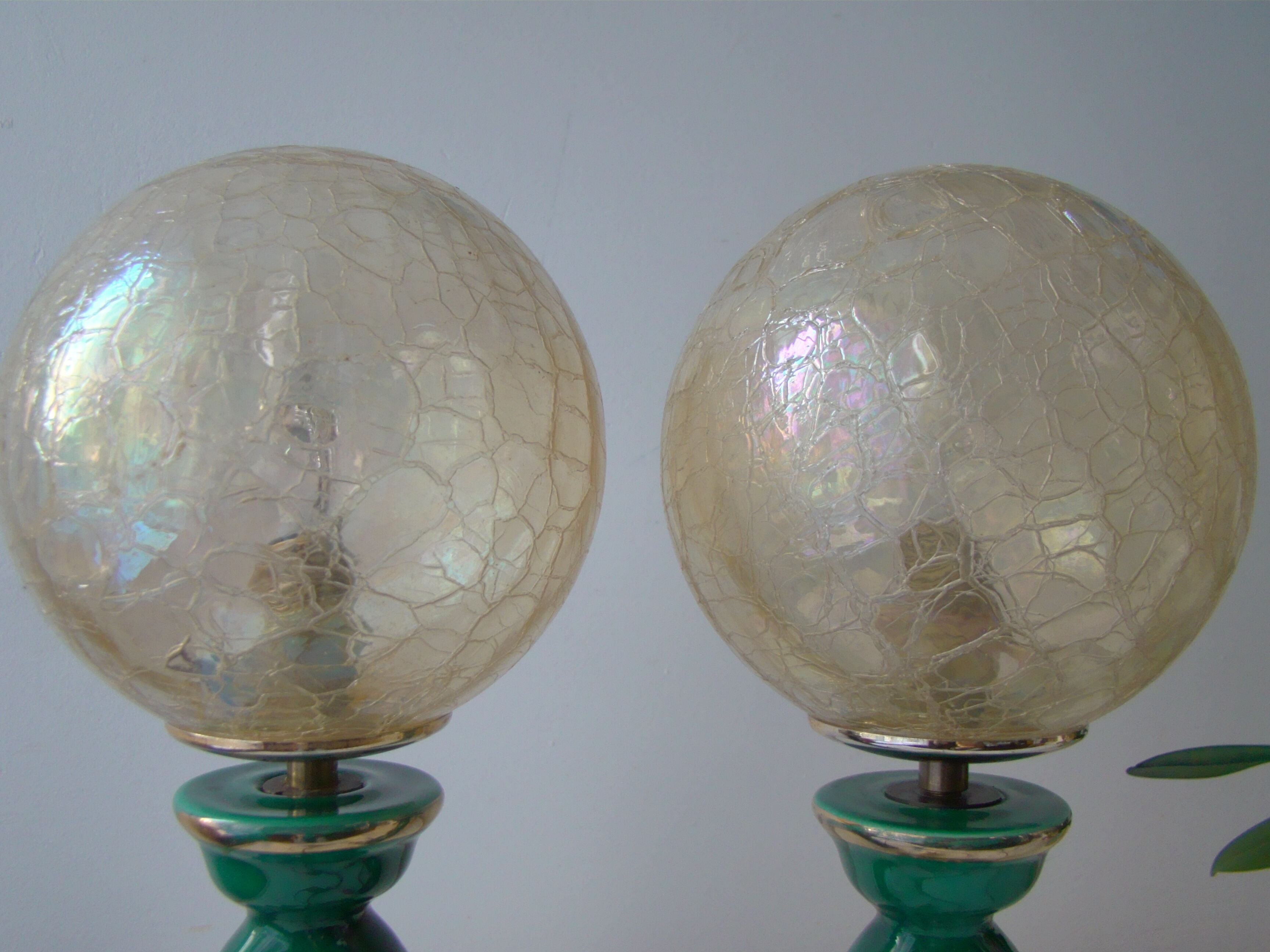 Pair of vintage lamps in bordeaux art ceramic