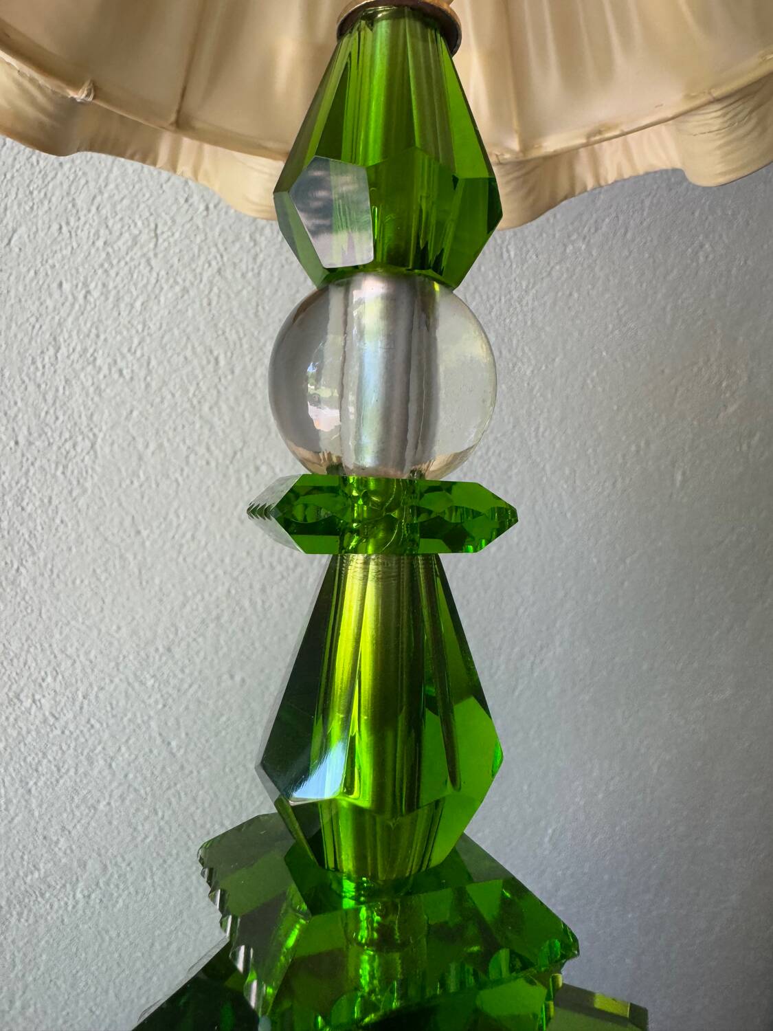 Lampe cristal émeraude Art Déco