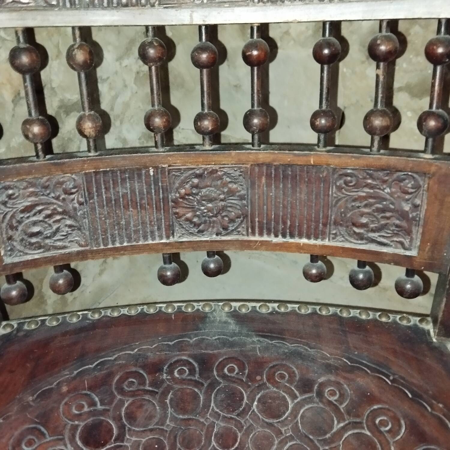 Rocking chair, 19th century art and craft rocking chair