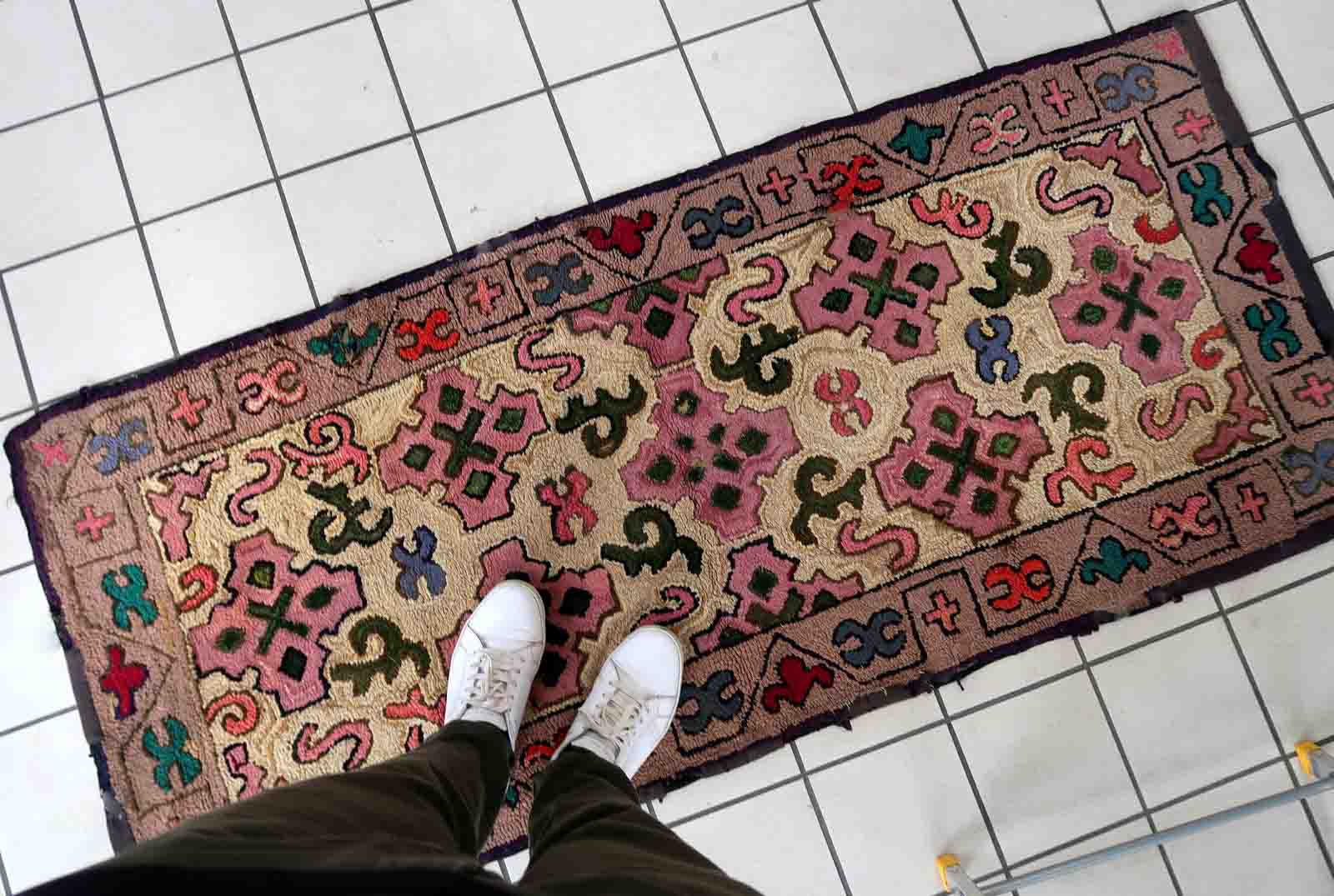 Handmade American Hooked Antique Rug 76cm x 175cm 1880s
