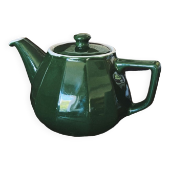 Ceramic teapot