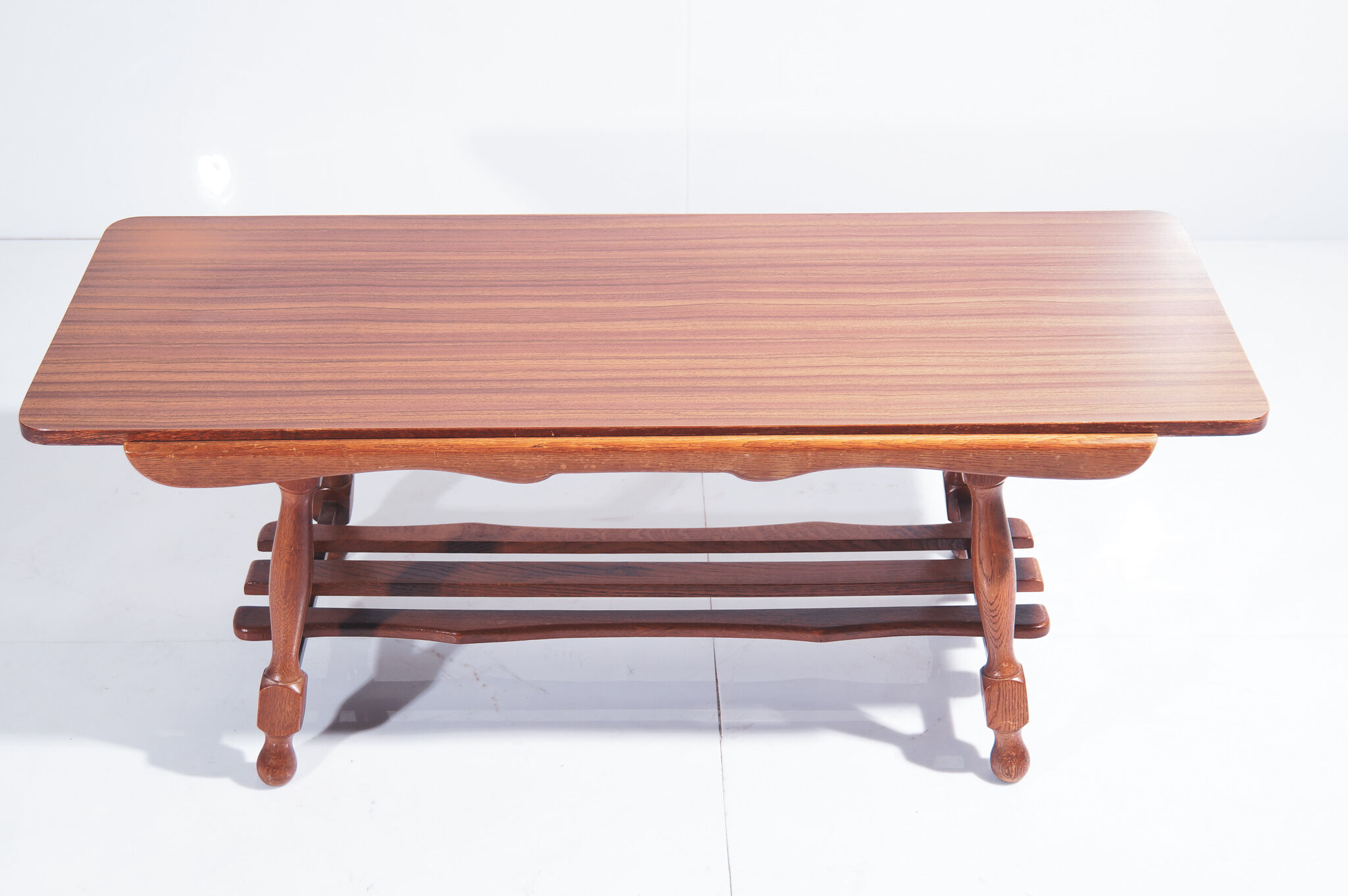 Oak/Zebrano two-tone Coffeetable