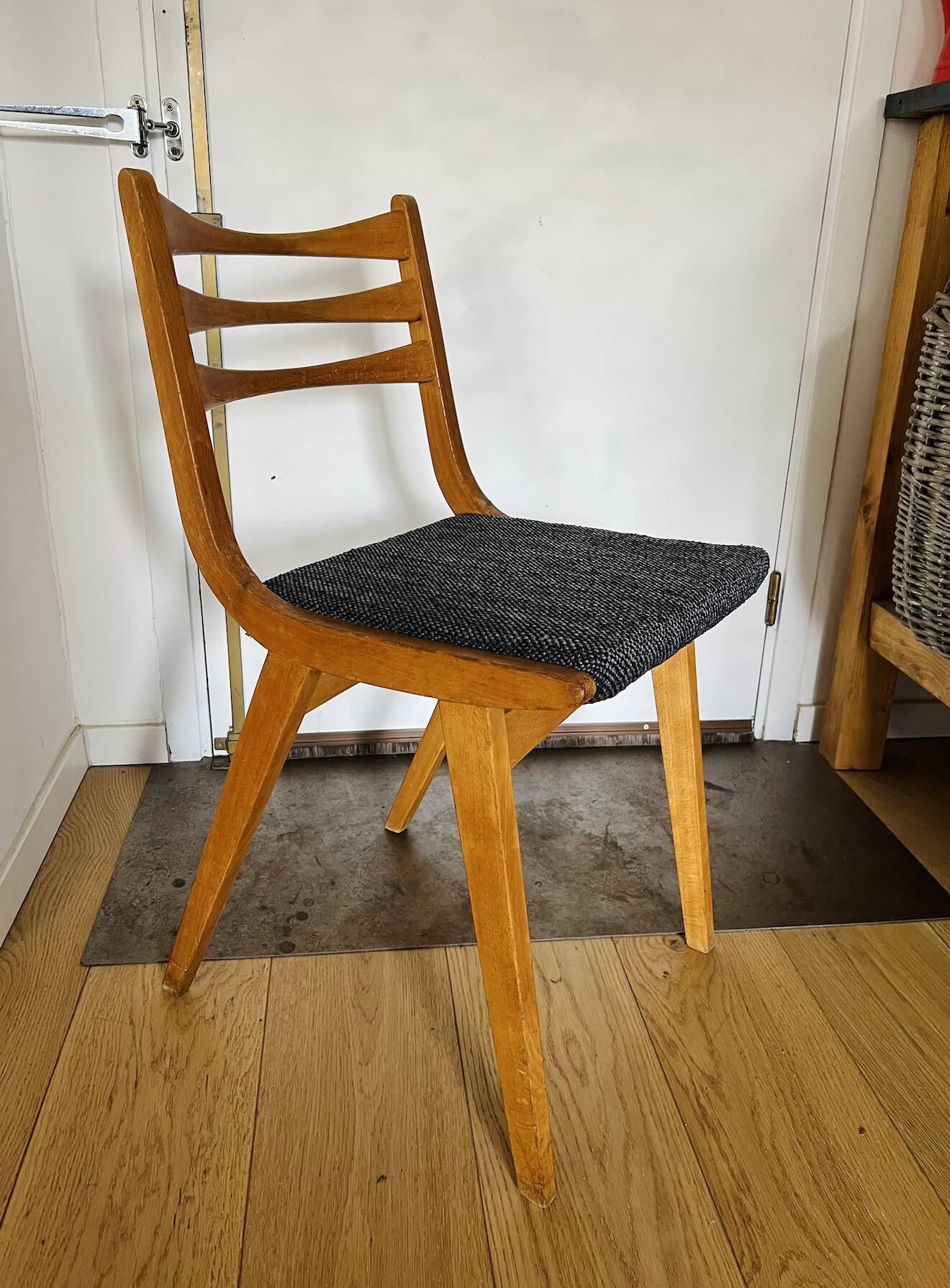 (Lot) 3 Compass Leg Chairs 1960s Scandinavian