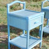 2 tables de chevet en rotin