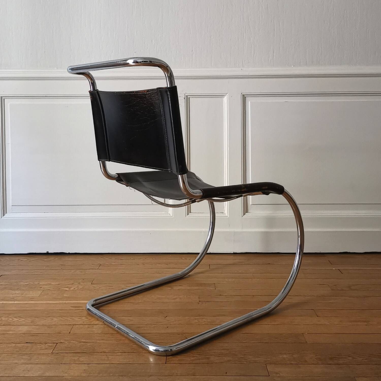 MR533 / MR10 chair, Mies Van Der Rohe, Thonet