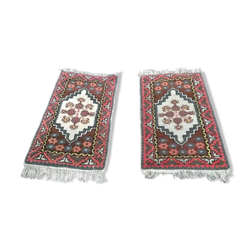 Pair of handmade carpets 60x110cm