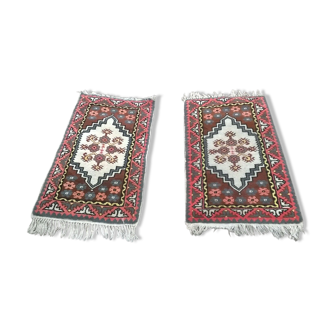 Pair of handmade carpets 60x110cm