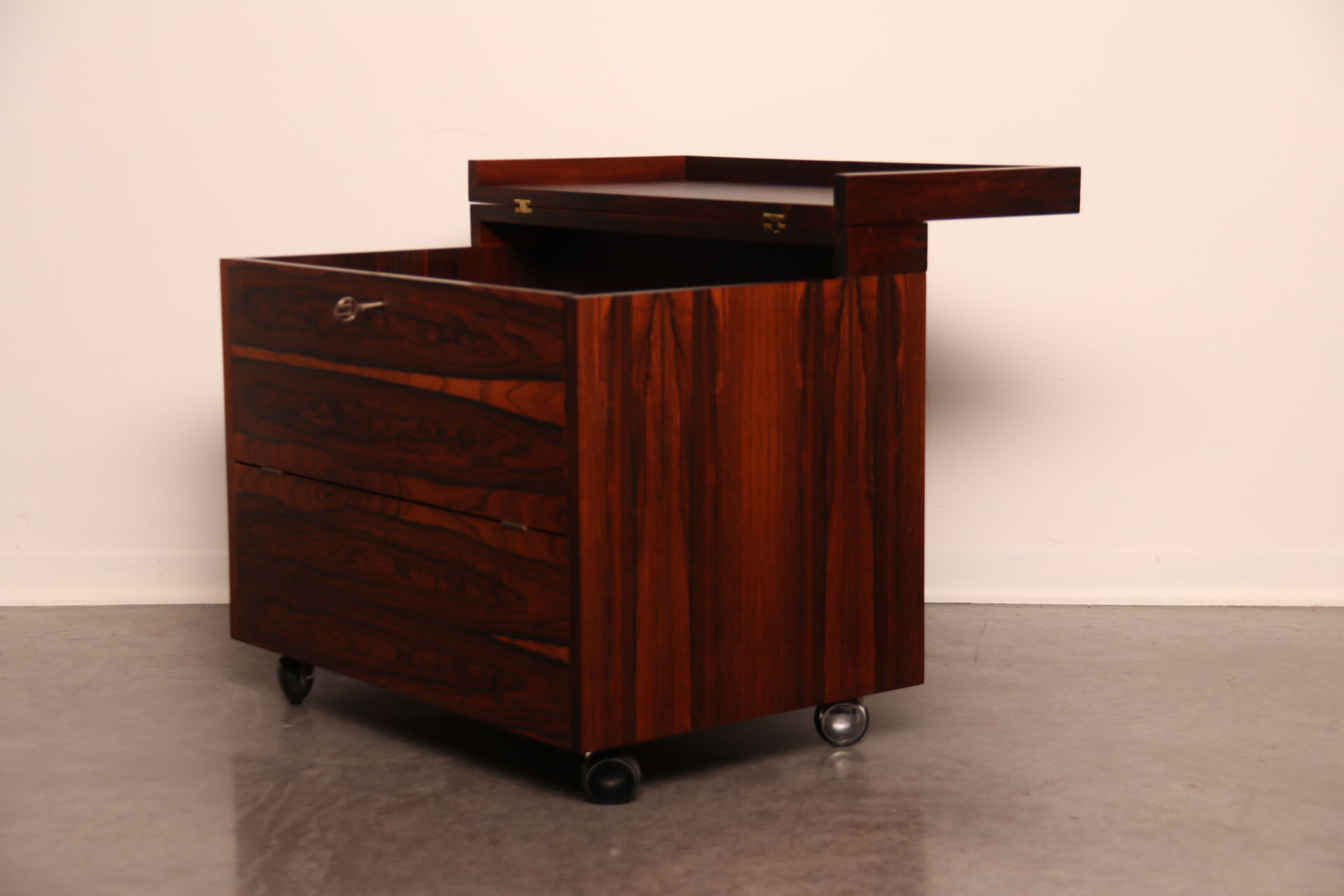 Cube bar in rio-rosewood  designed by Rolf Hesland  for Bruksbo Tegnekontor - Norway - 1960's