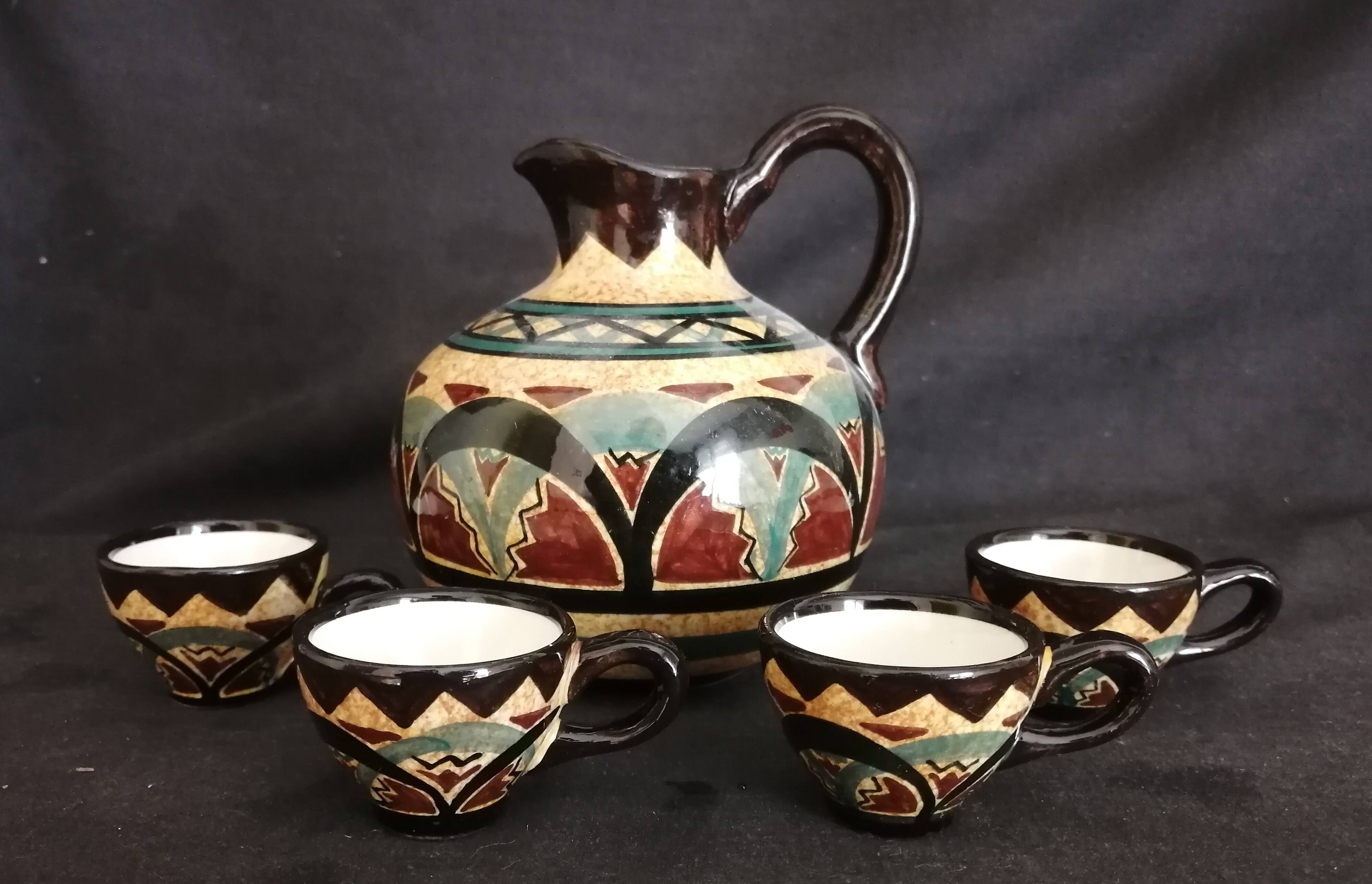 Saint Jean de Bretagne ceramic liqueur set, 5 pieces