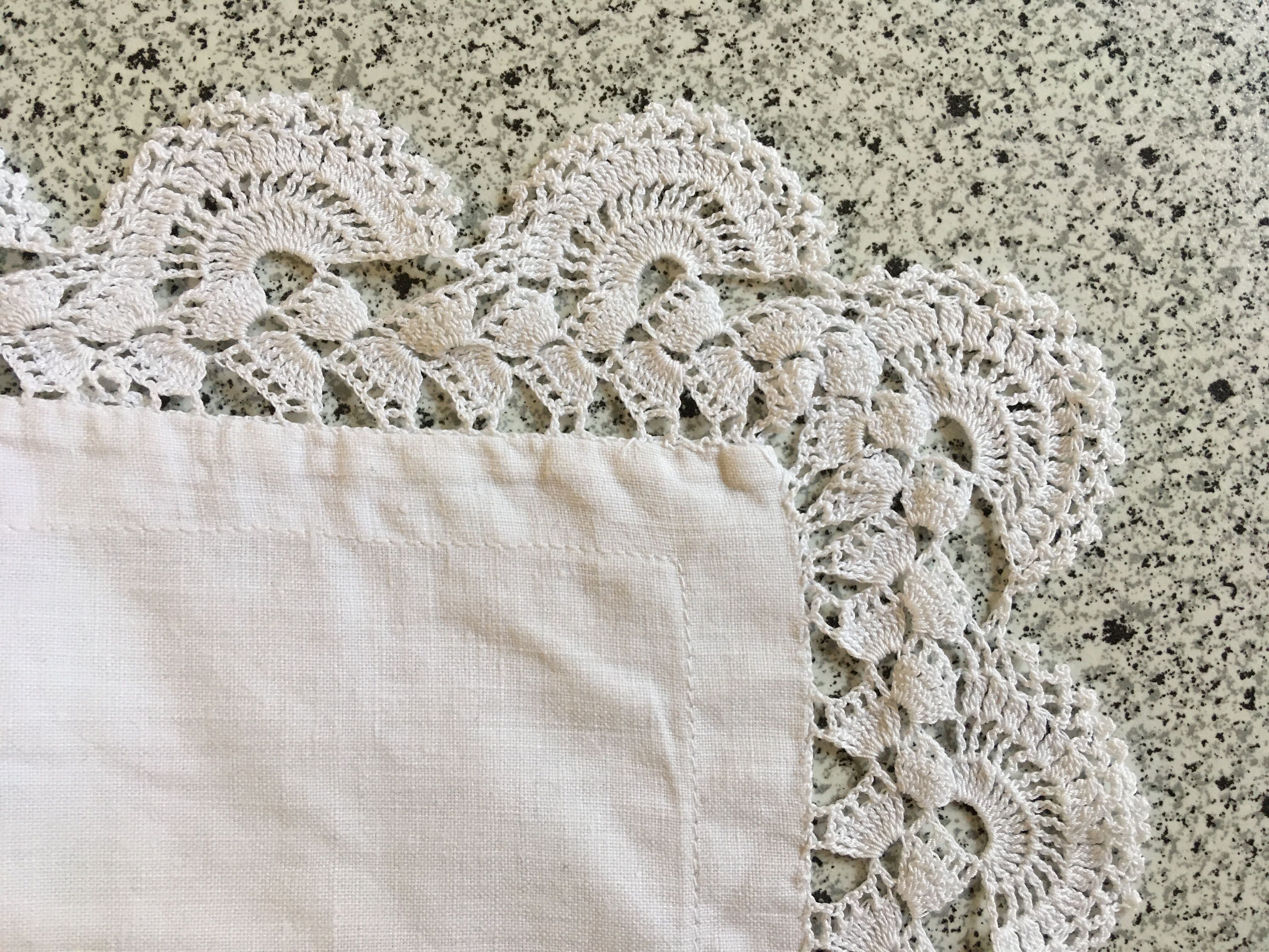 1900s lace square pillowcase