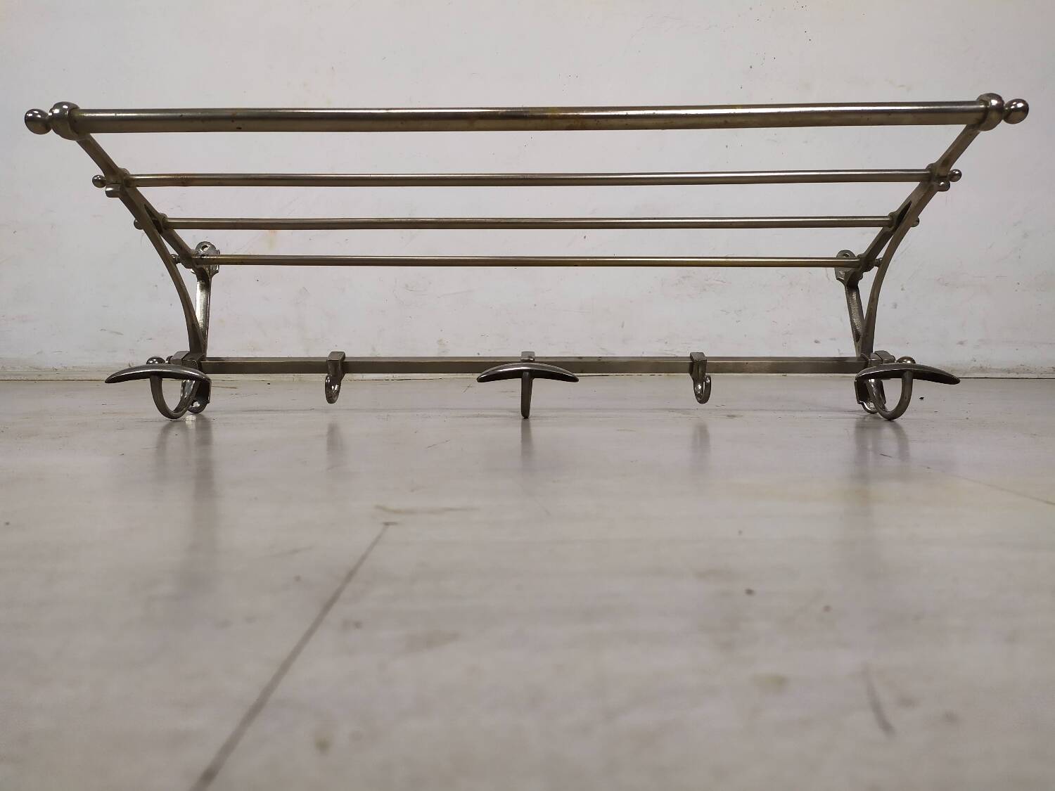 Nickel-plated wall-mounted coat rack