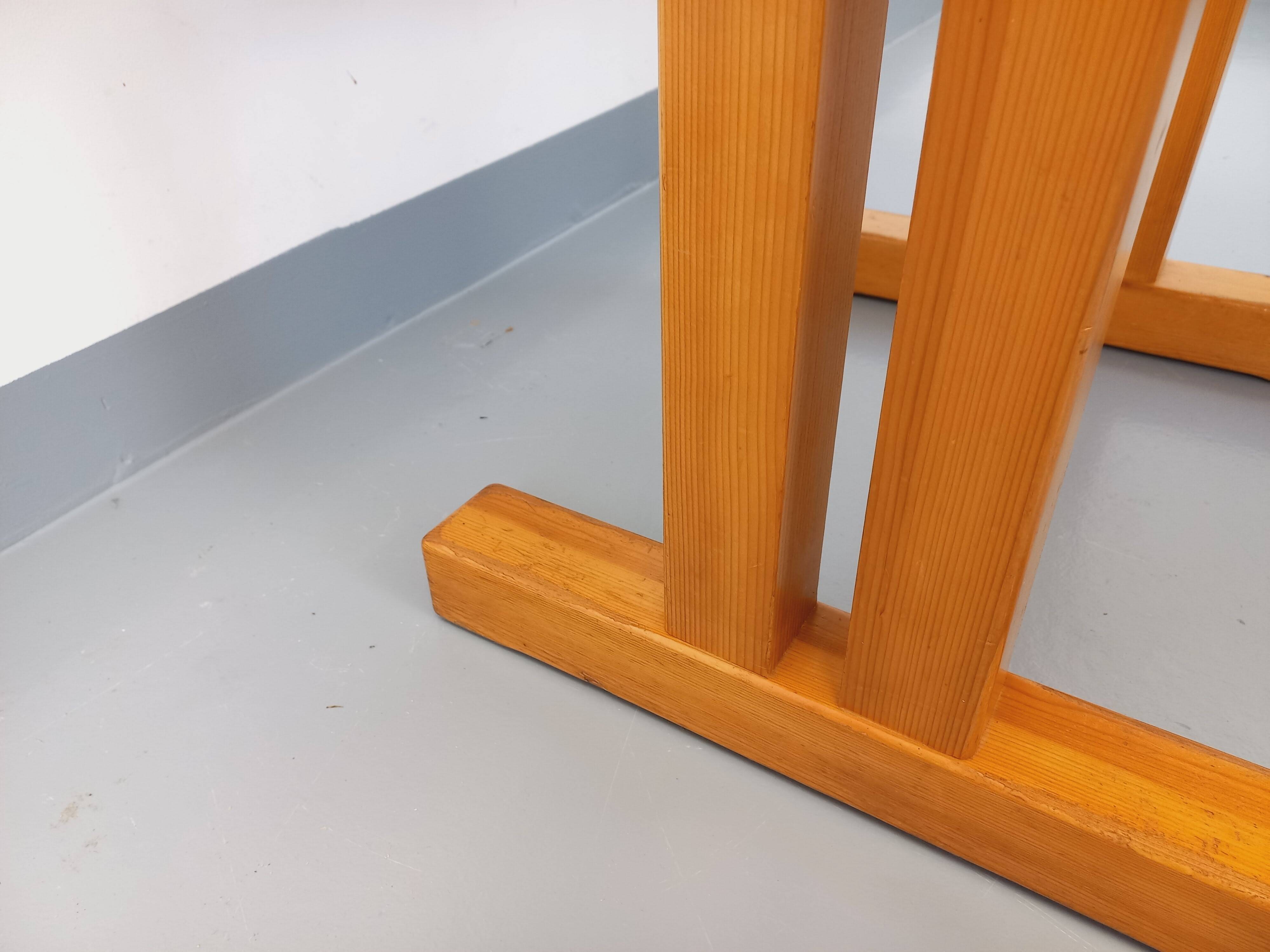 Vintage Charlotte Perriand Les Arcs round pine dining table from the 60s 70s