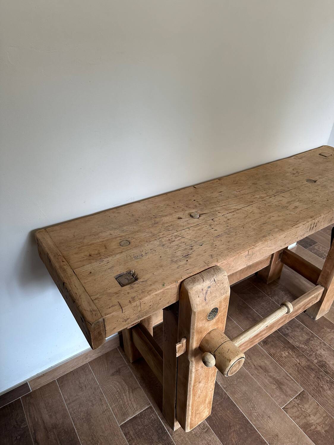 Saint-Antoine stamped carpenter's workbench