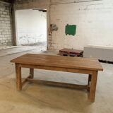 Farm table