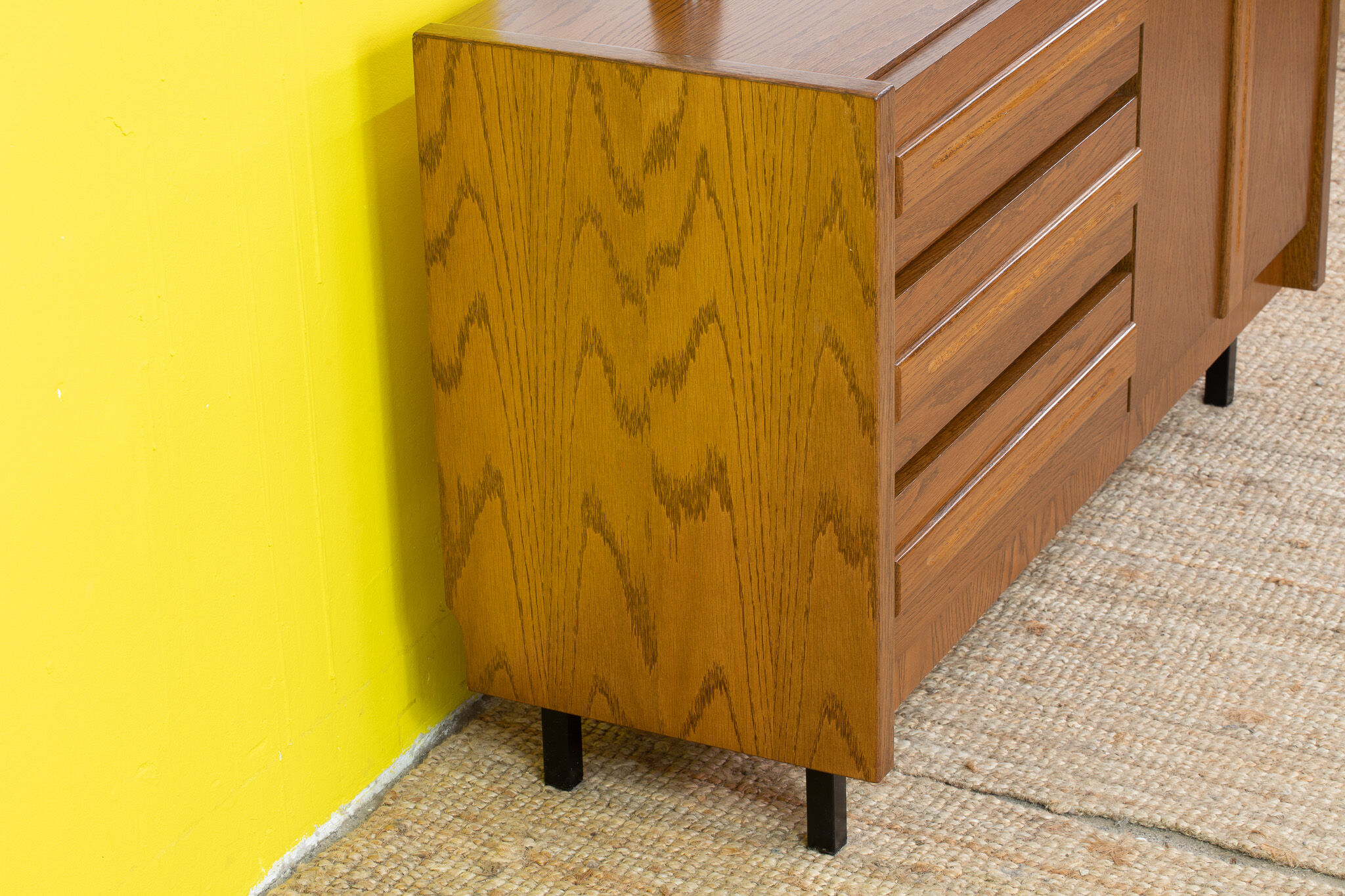 Vintage Scandinavian Enfilade – 116 cm