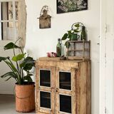 Small pantry buffet