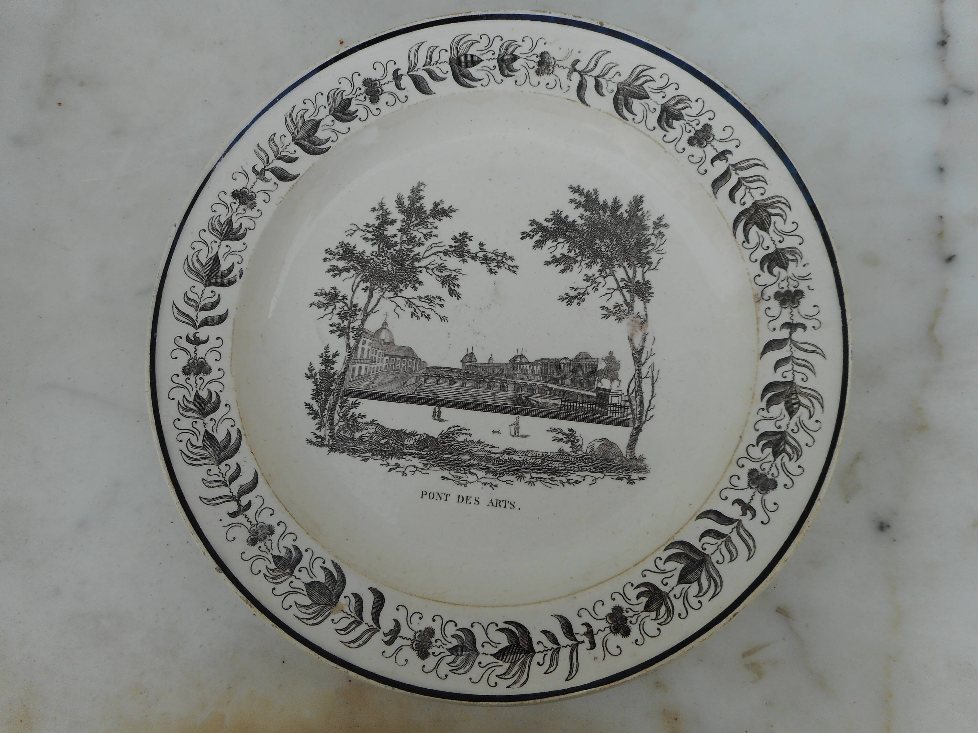 Lot of 5 earthenware plates of Montreau
