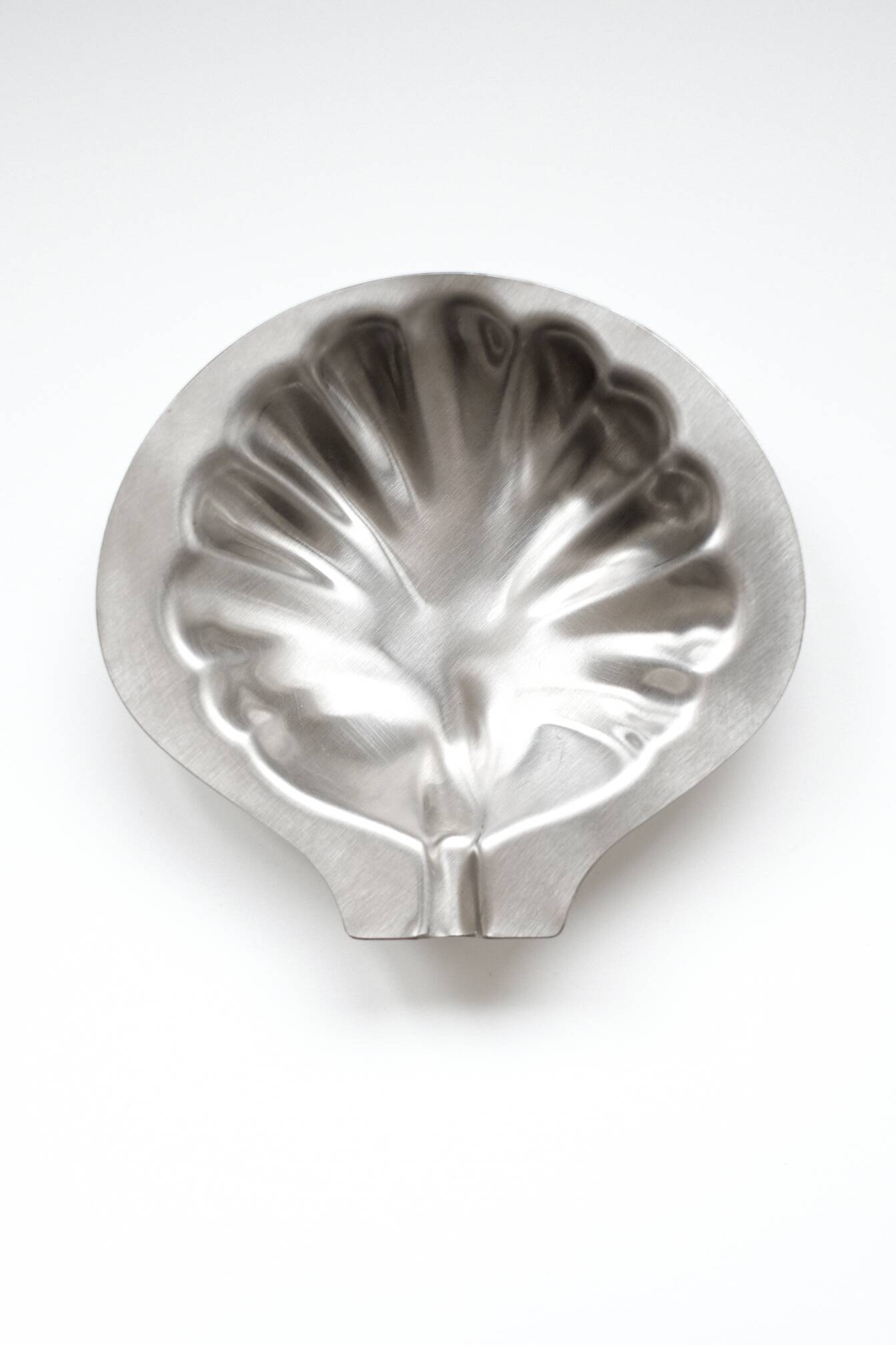 Ensemble de 4 plats en forme de coquillage