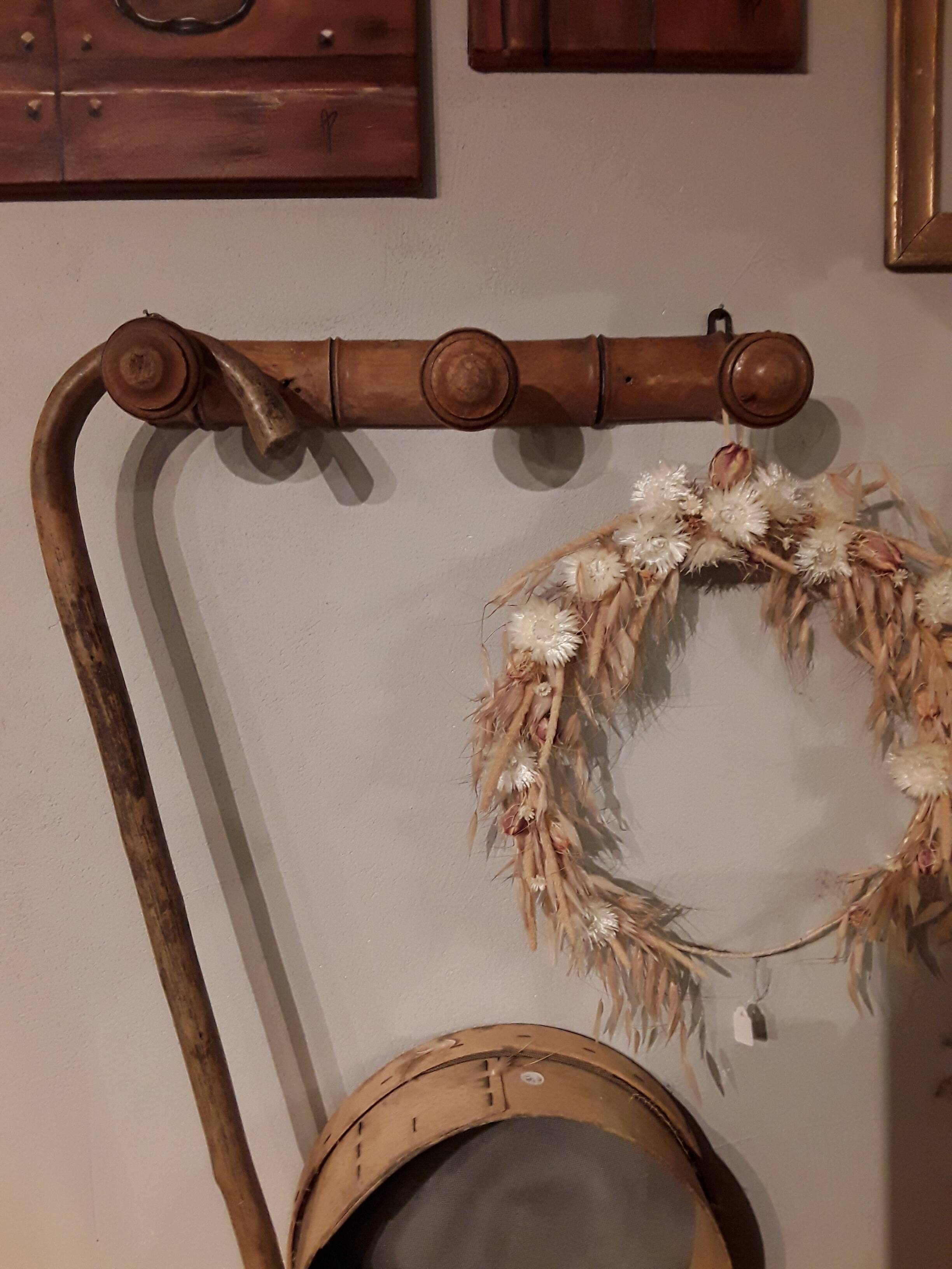 Porte manteau en bois