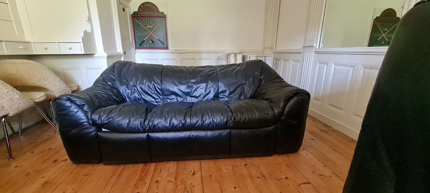 Sofa and armchairs Sloop Ligne Roset