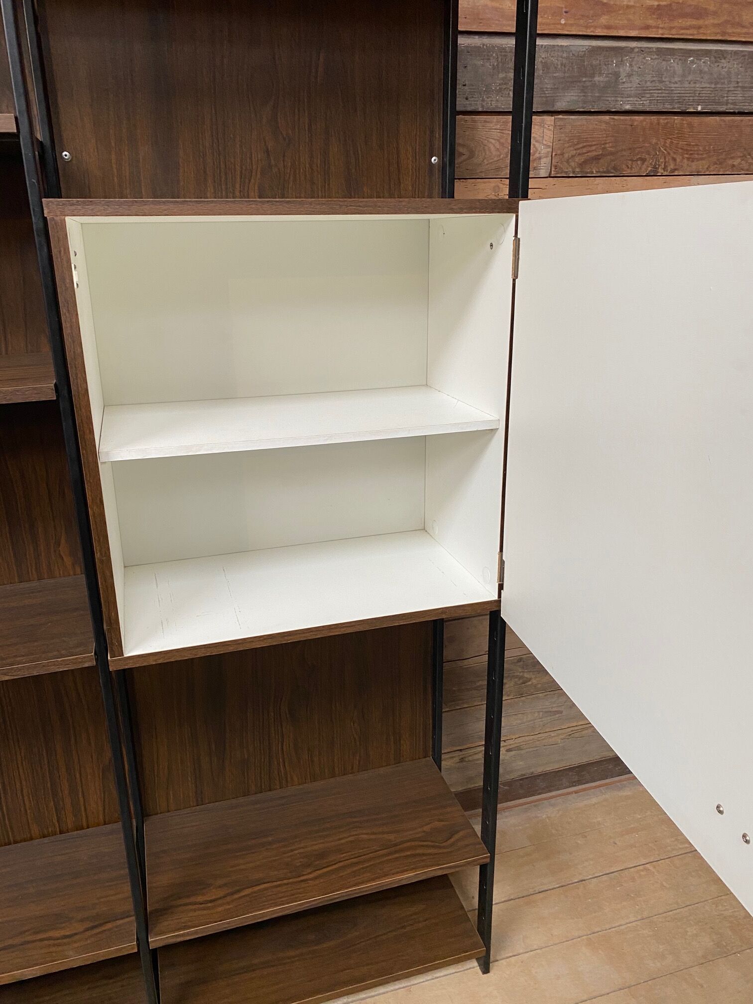 Meuble modulable Pierre Guariche pour « Meurop »