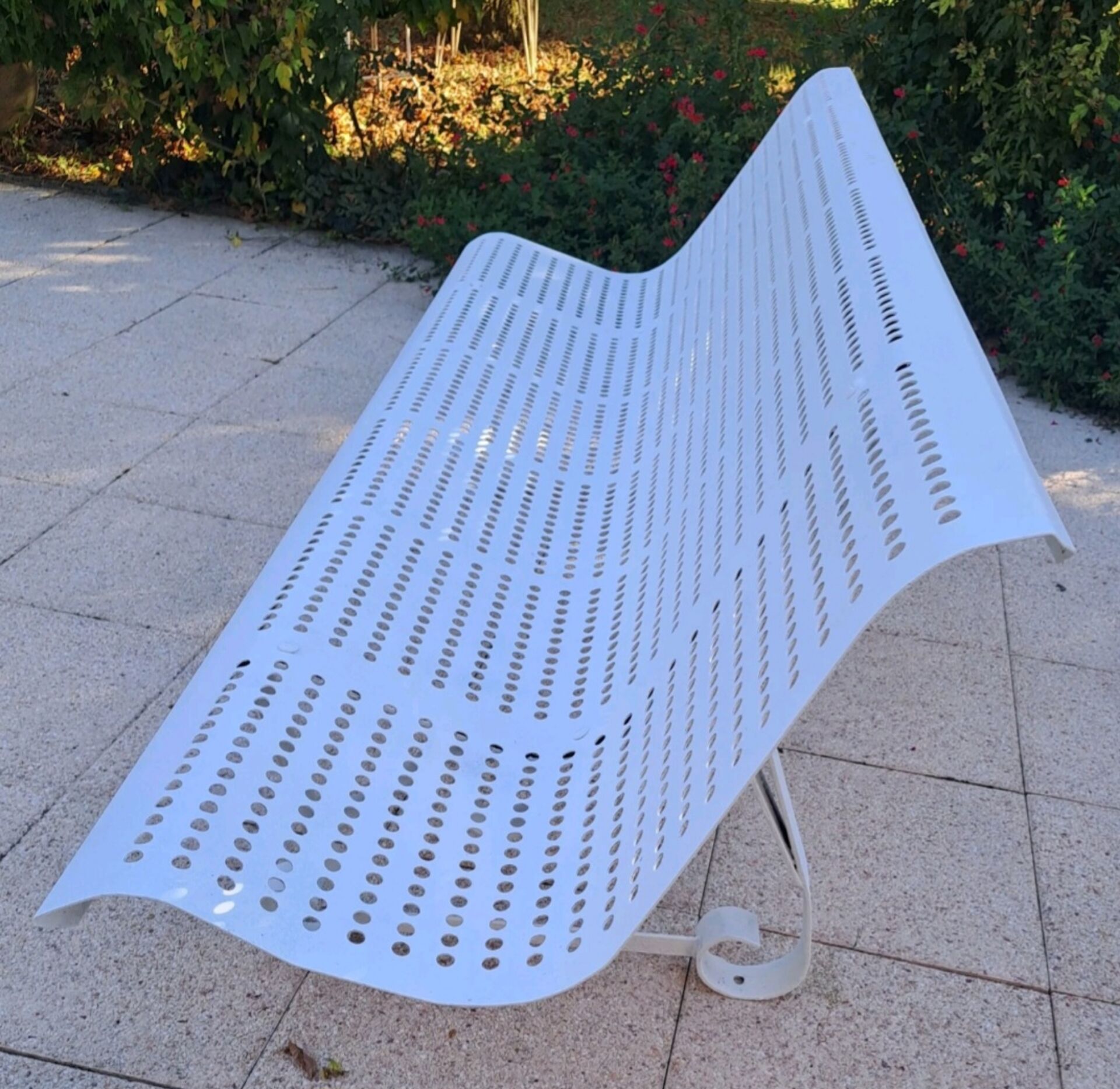 Garden bench in iron