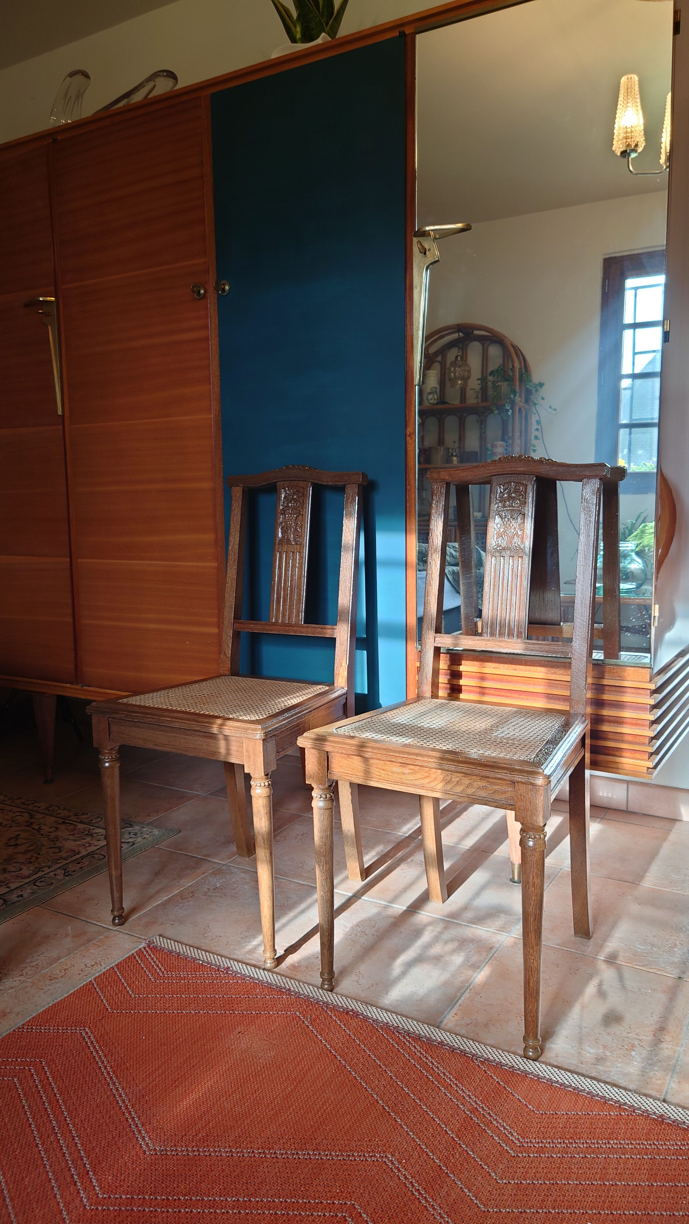 Pair of 1930s chairs, Louis XVI style