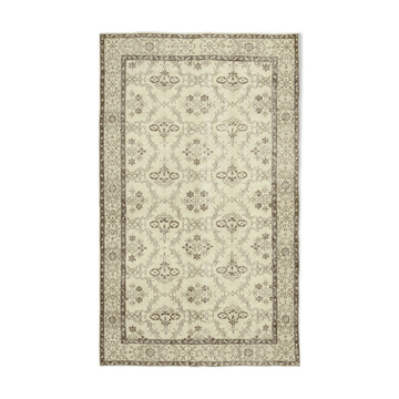 Handmade oriental beige carpet 163 cm x 278 cm