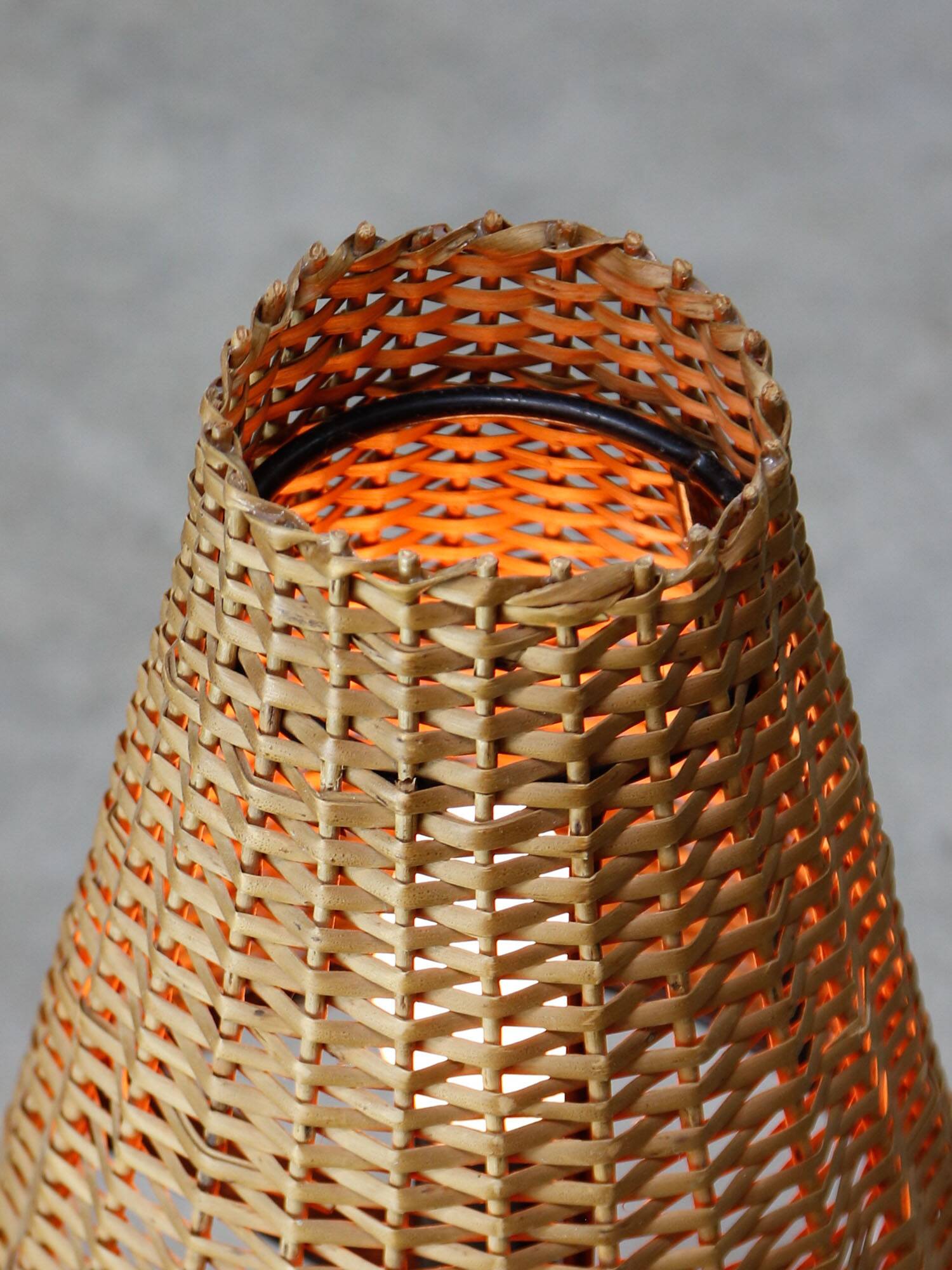 Vintage Italian Wicker Table Lamp
